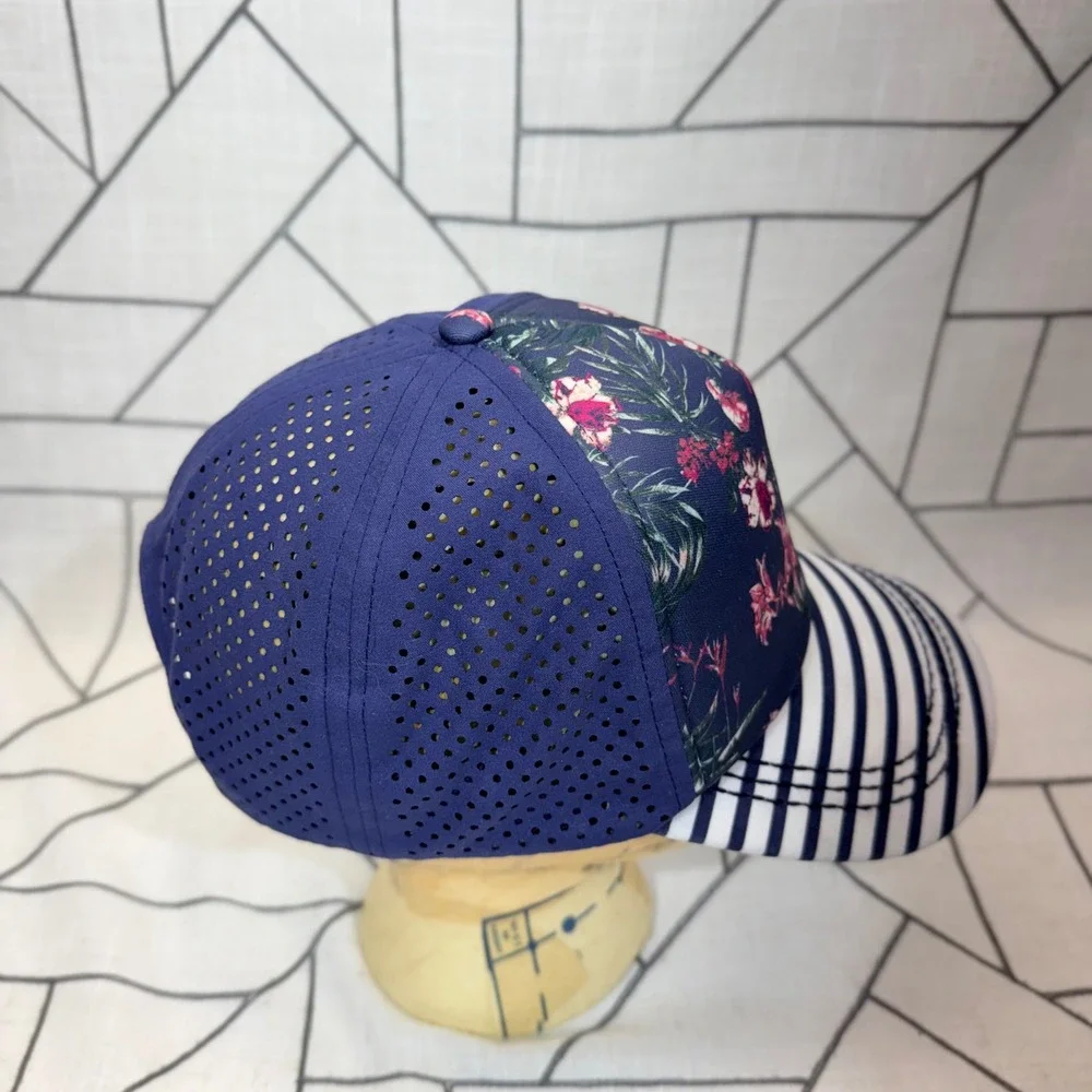 Roxy Trucker Hat OS Navy Floral Striped Perforated Snapback Baseball Cap